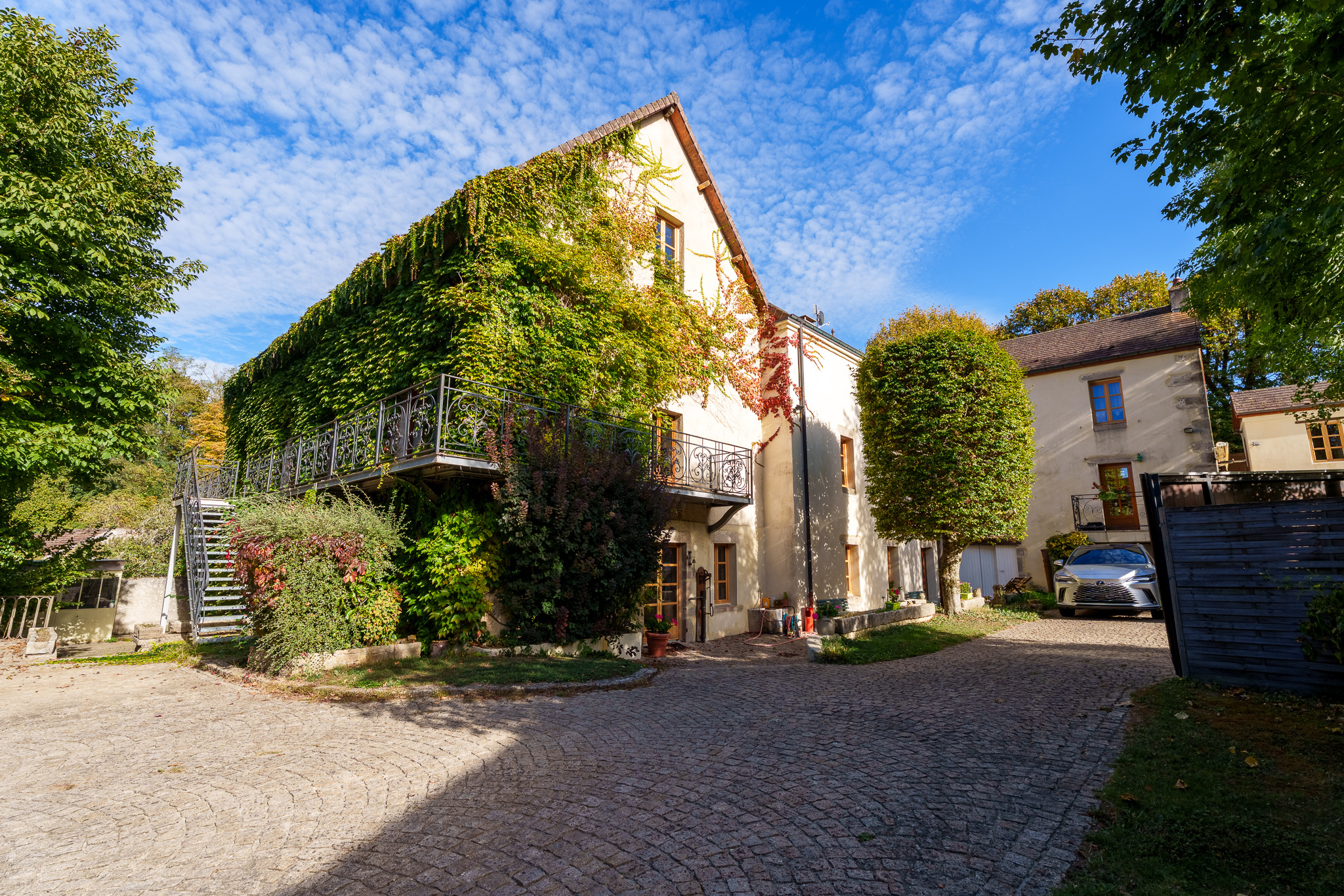 Maison à vendre à Le creusot – photo 1 sur 20